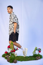 Load image into Gallery viewer, Taffeta black short
