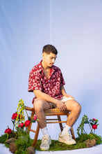 Load image into Gallery viewer, Wine &amp; pink flower
