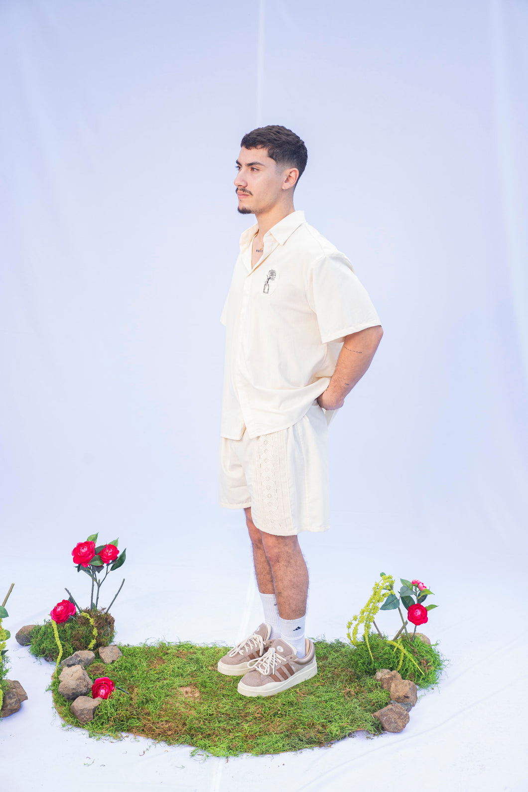 Short dusty white eyelet
